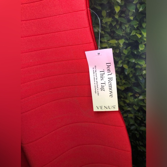 VENUS Red Backless Dress - Picture 3 of 16